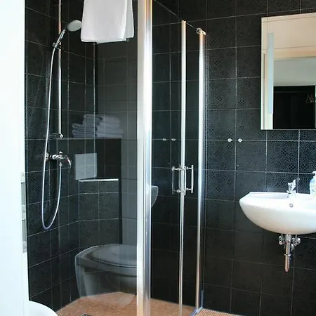 Apartmenthaus Unterwegs روستوك